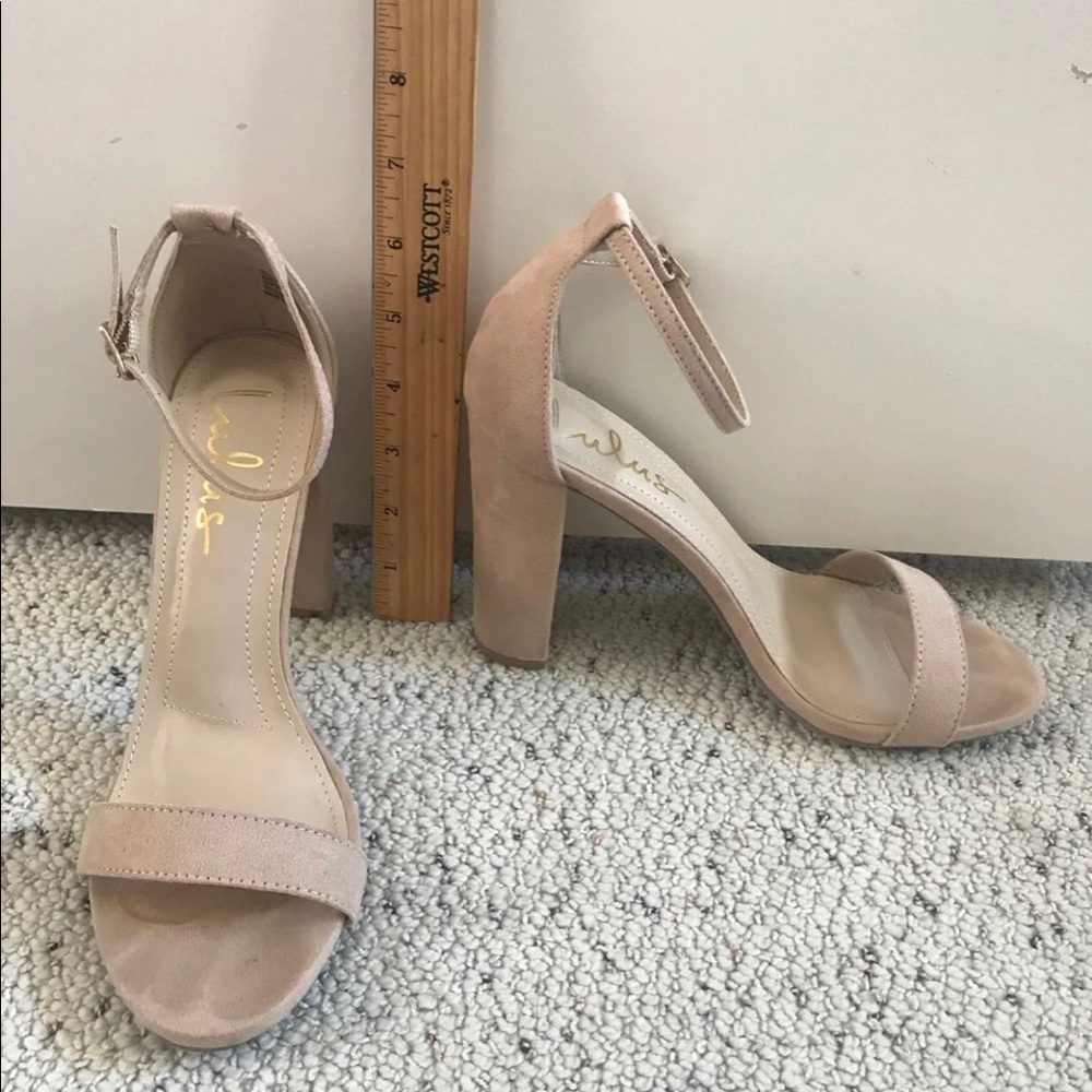 Nude Block wedges!